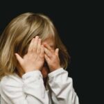 Çocuklarda Çekingenlik & Utangaçlık